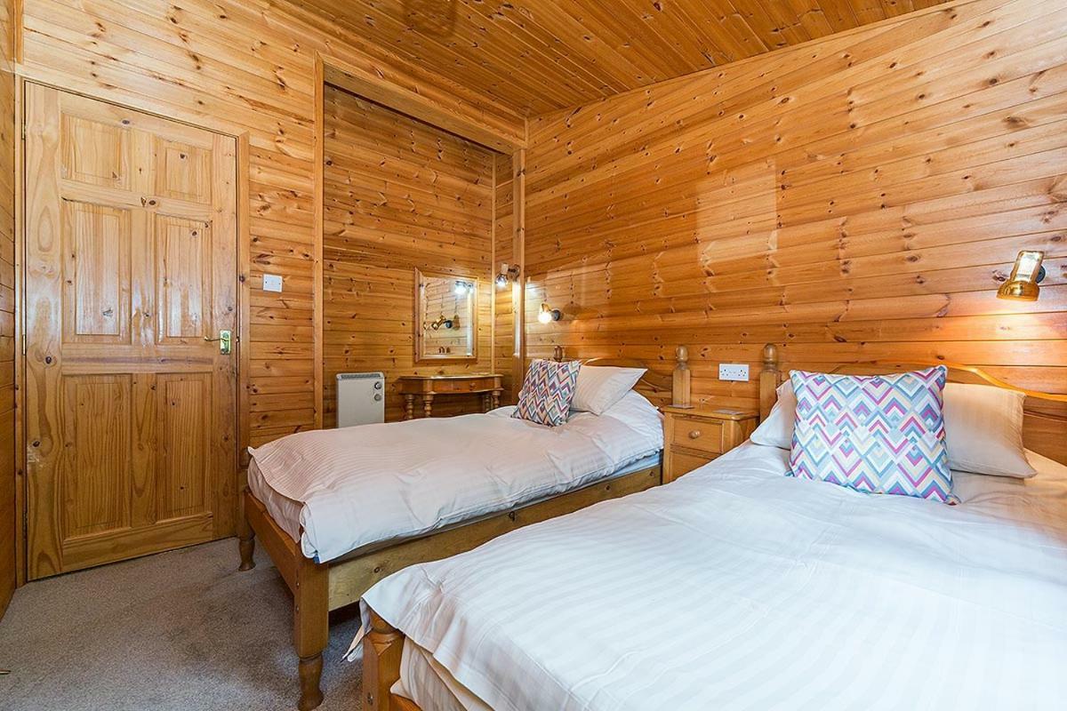 Lunga House Beach Lodges Craobh Haven Esterno foto